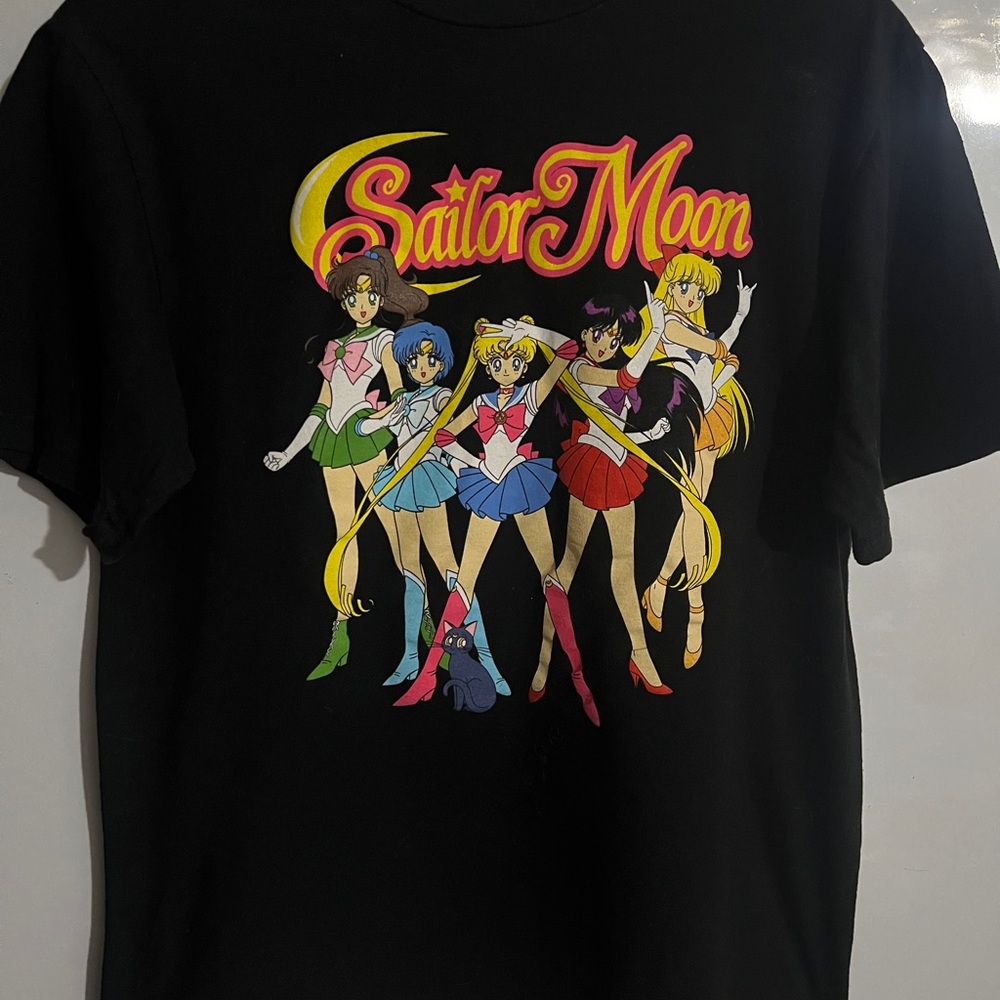 Sailor Moon Black Short Sleeve Tee 6